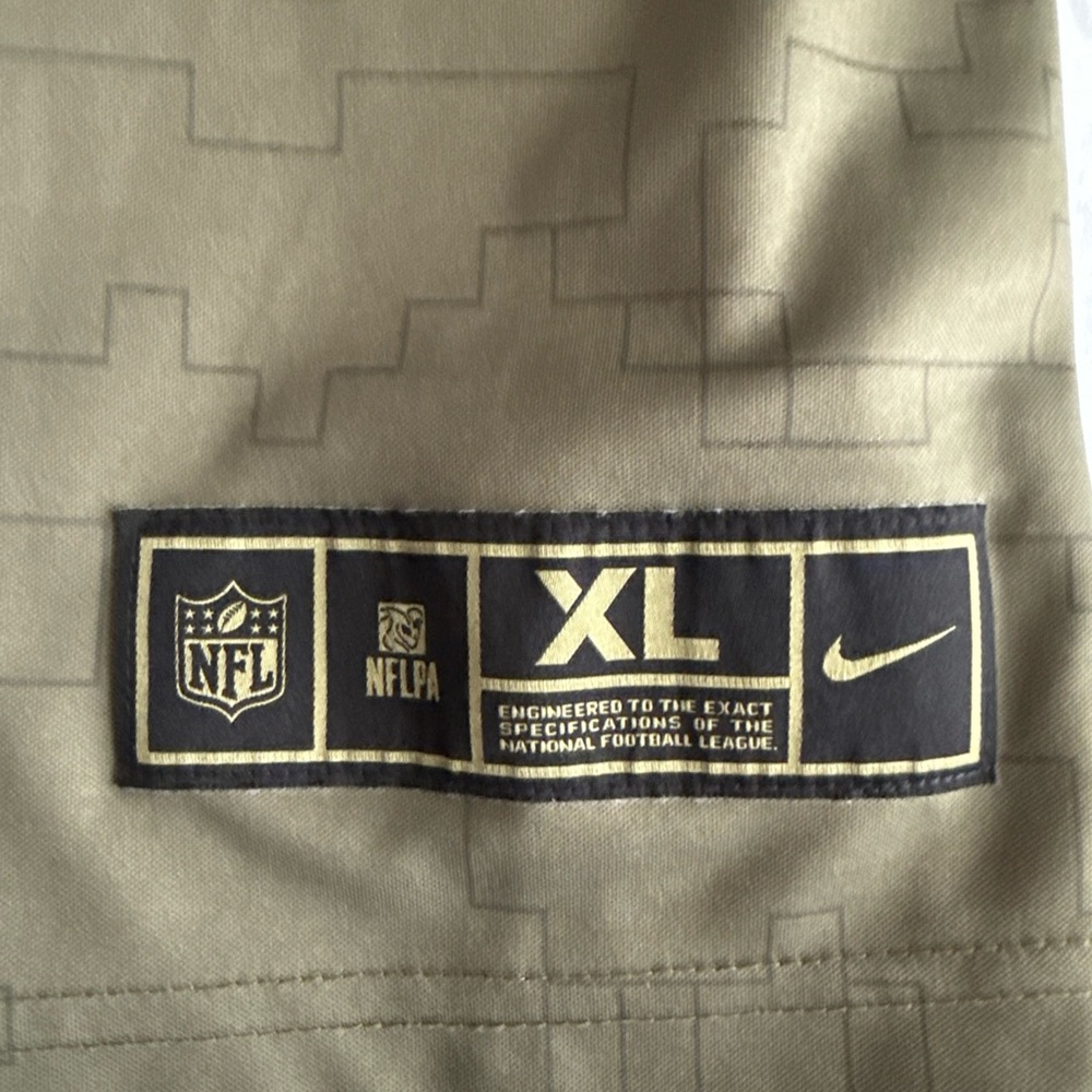 Men’s Nike Nick Bosa #97 49ers 2021 Salute To Service Limited Jersey Sz XL RARE - Picture 3 of 7